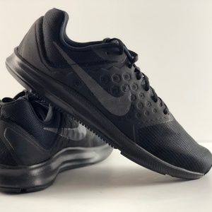 Schuhe NIKE Downshifter 7 852459 001 BlackMtlc HematiteAnthracite Schuhe NIKE Downshifter 7 852459 001 BlackMtlc HematiteAnthracite